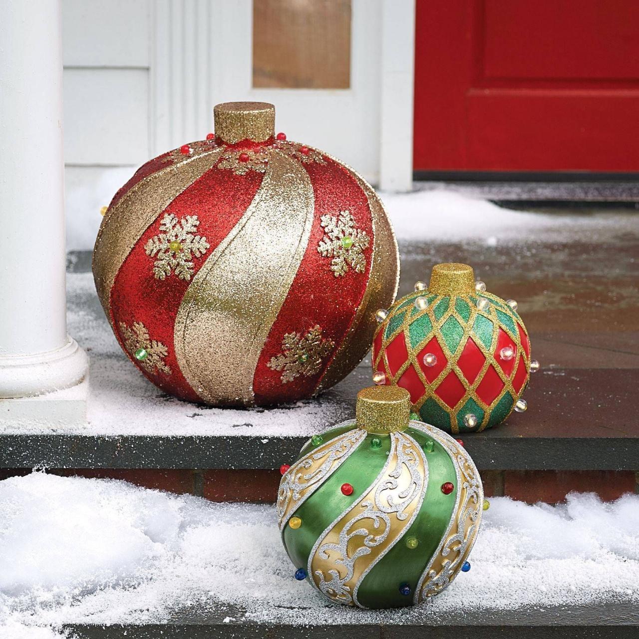 jumbo outdoor christmas decorations 30+ Big Christmas Decorations Outdoor DECOOMO