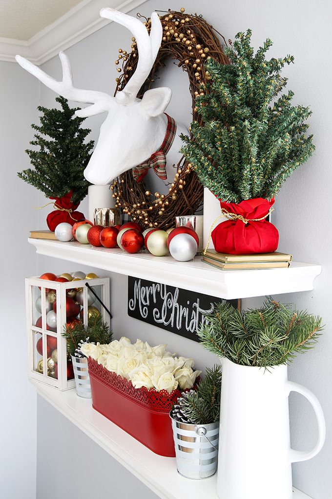 christmas decor for shelves Not sure what to put on your floating shelves this Christmas? This post can help! Easy