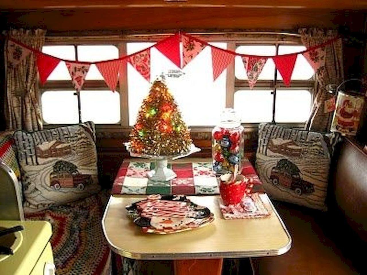 christmas decor for rv Nice 20 Awesome RV Campers Christmas Decorations Ideas