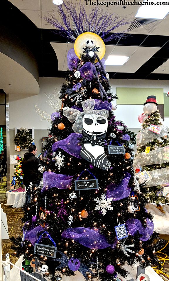 the nightmare before christmas decor 20+ Nightmare Before Christmas Tree Decorations HOMYHOMEE