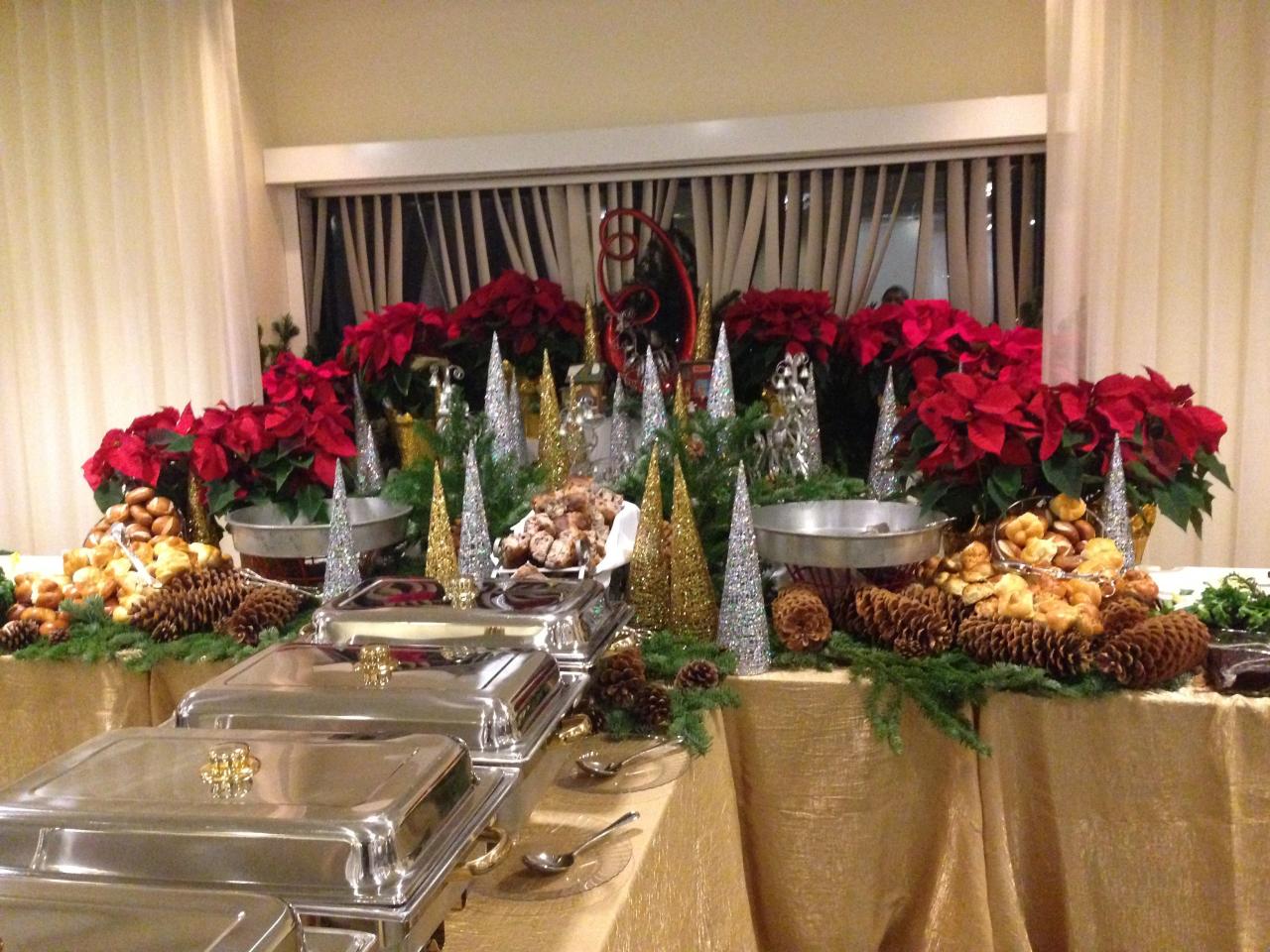 christmas buffet decor ideas Buffet Display for a Holiday Party Jules Catering Christmas dinner buffet, Christmas buffet