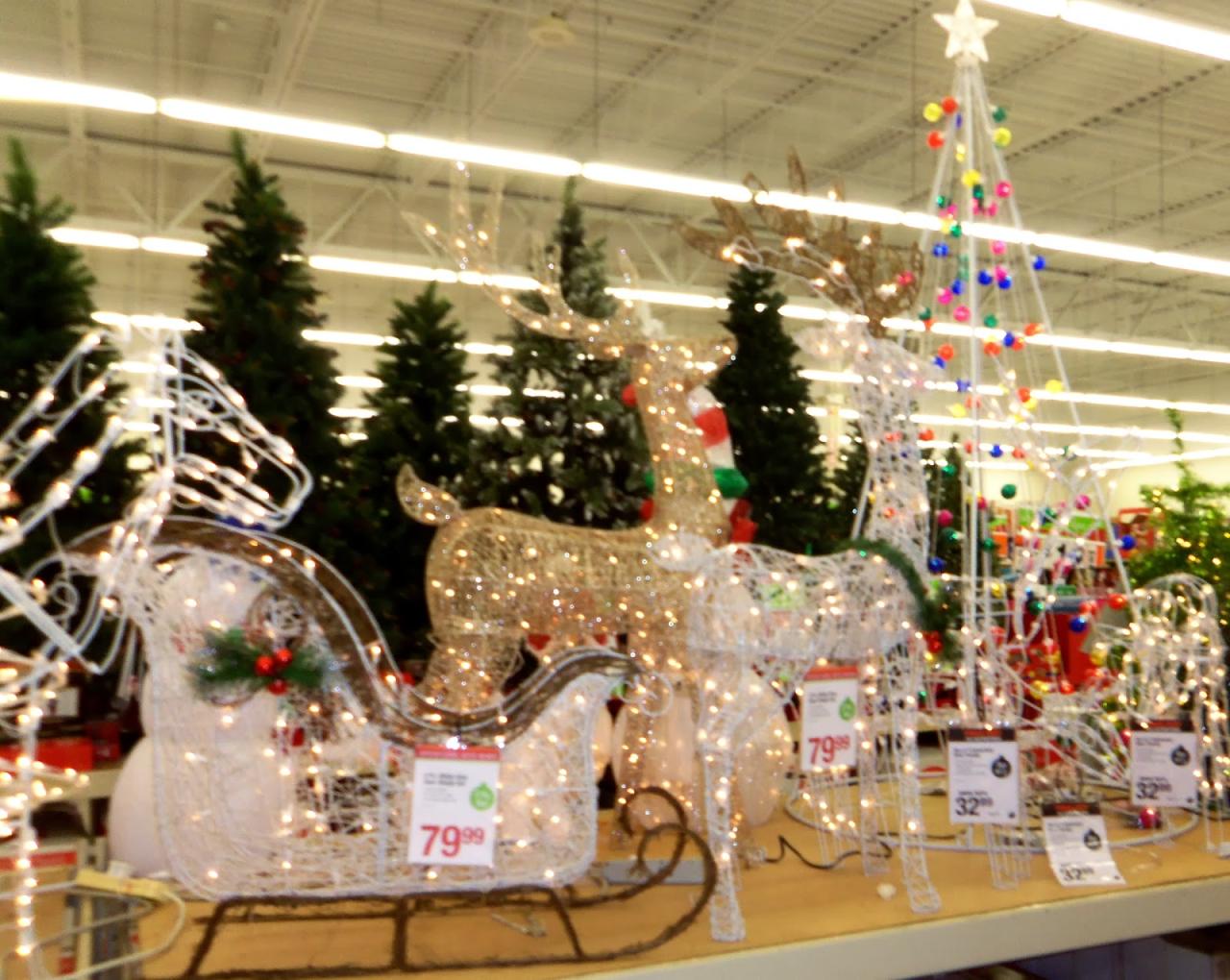 christmas decor at big lots A DEBBIEDABBLE CHRISTMAS Christmas in the Stores Big Lot's