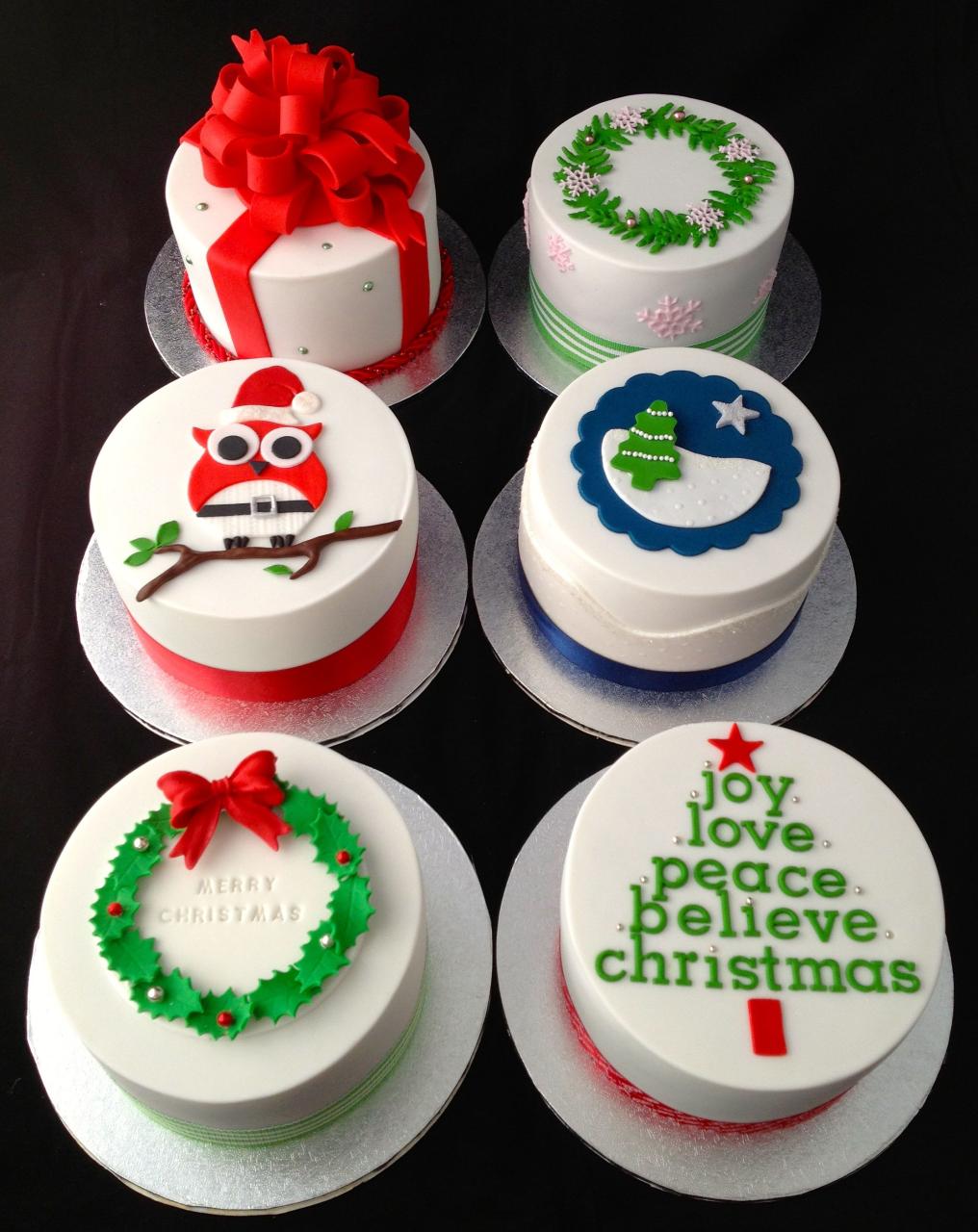 christmas decoration cake ideas Mini Christmas Cakes — Christmas Christmas cake designs, Christmas