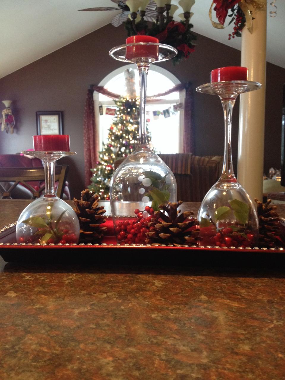 christmas decoration ideas with wine glasses Pin on Christmas ideas Christmas wine glasses diy, Wine glass