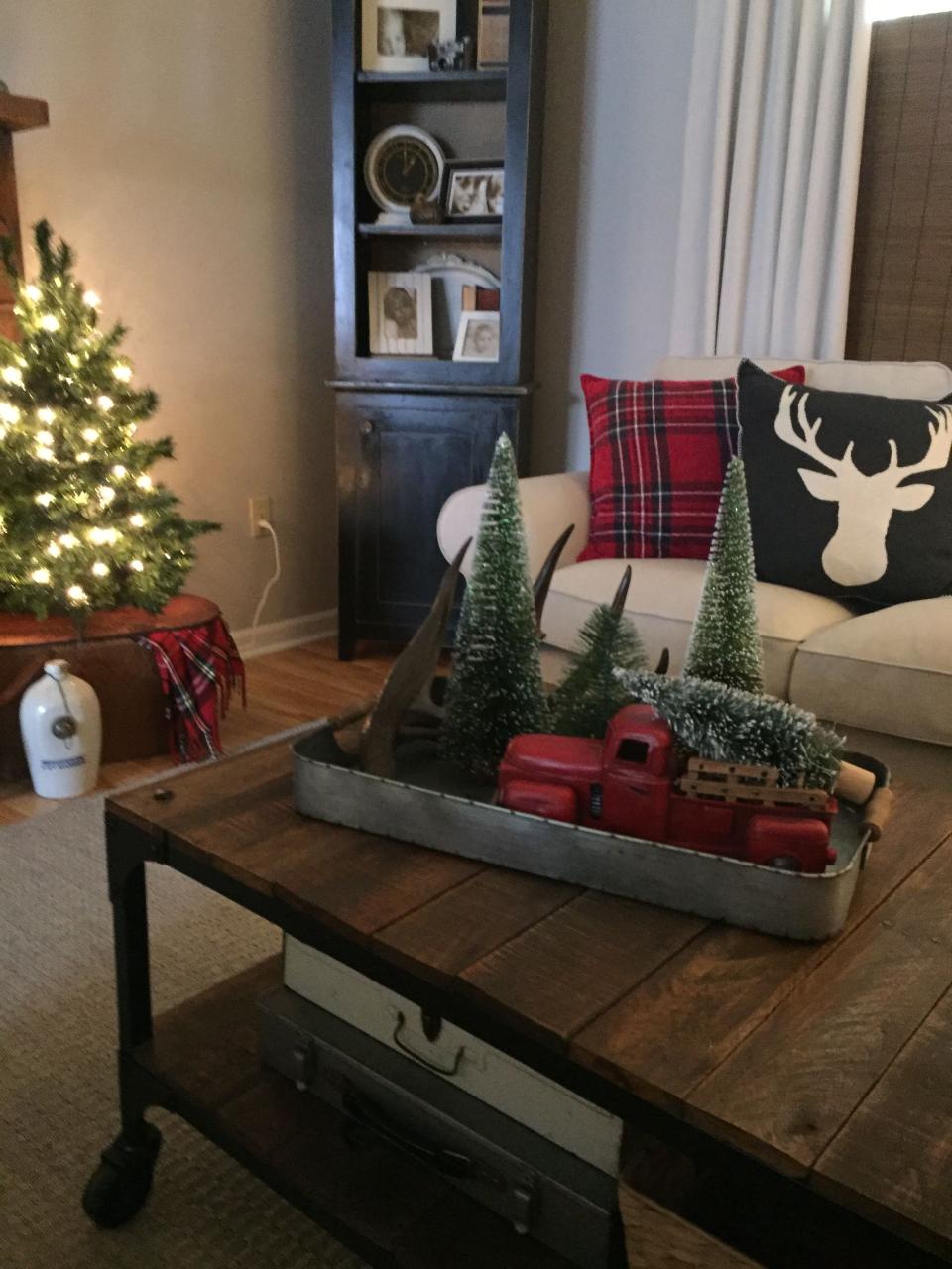 christmas decor for coffee table Coffee Table Christmas Decorating Red Truck Christmas Tray Ideas, Indoor Christmas, Christmas