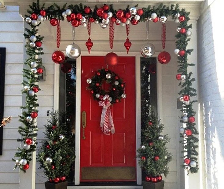 christmas decor for front porch 25 Amazing Christmas Front Porch Decorating Ideas Instaloverz