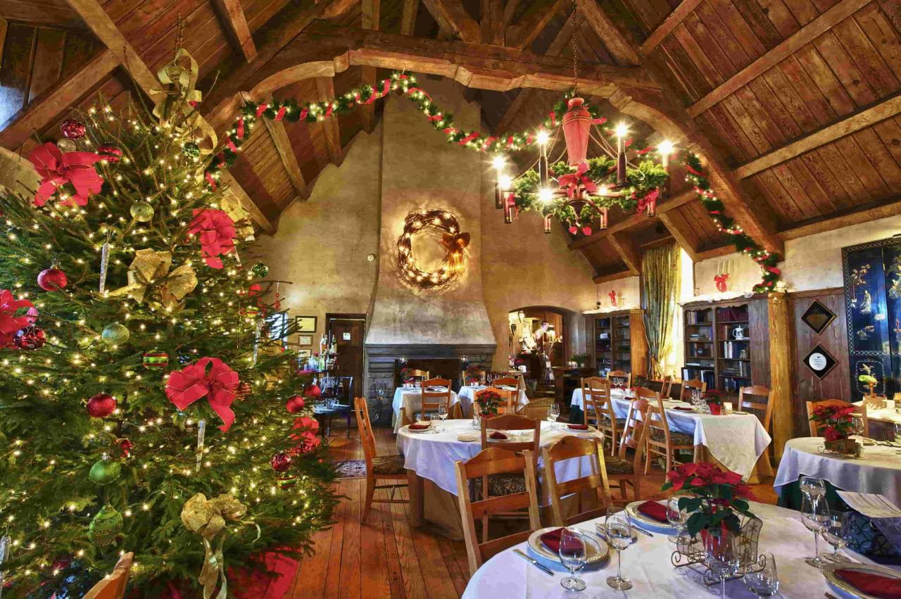 christmas decoration ideas for restaurants 20+ Best Restaurant Decoration Ideas for Christmas