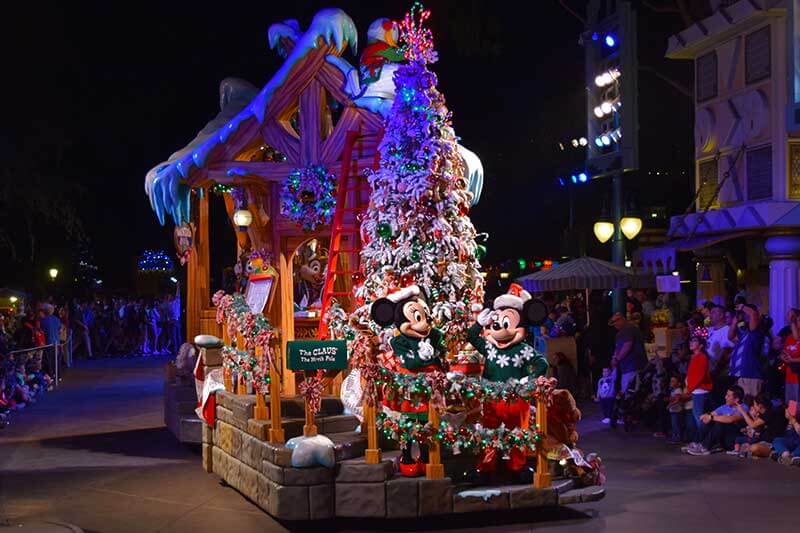 when does christmas decor go up at disneyland When Do Christmas Decorations Go Up At Disneyland 2019 Shelly Lighting