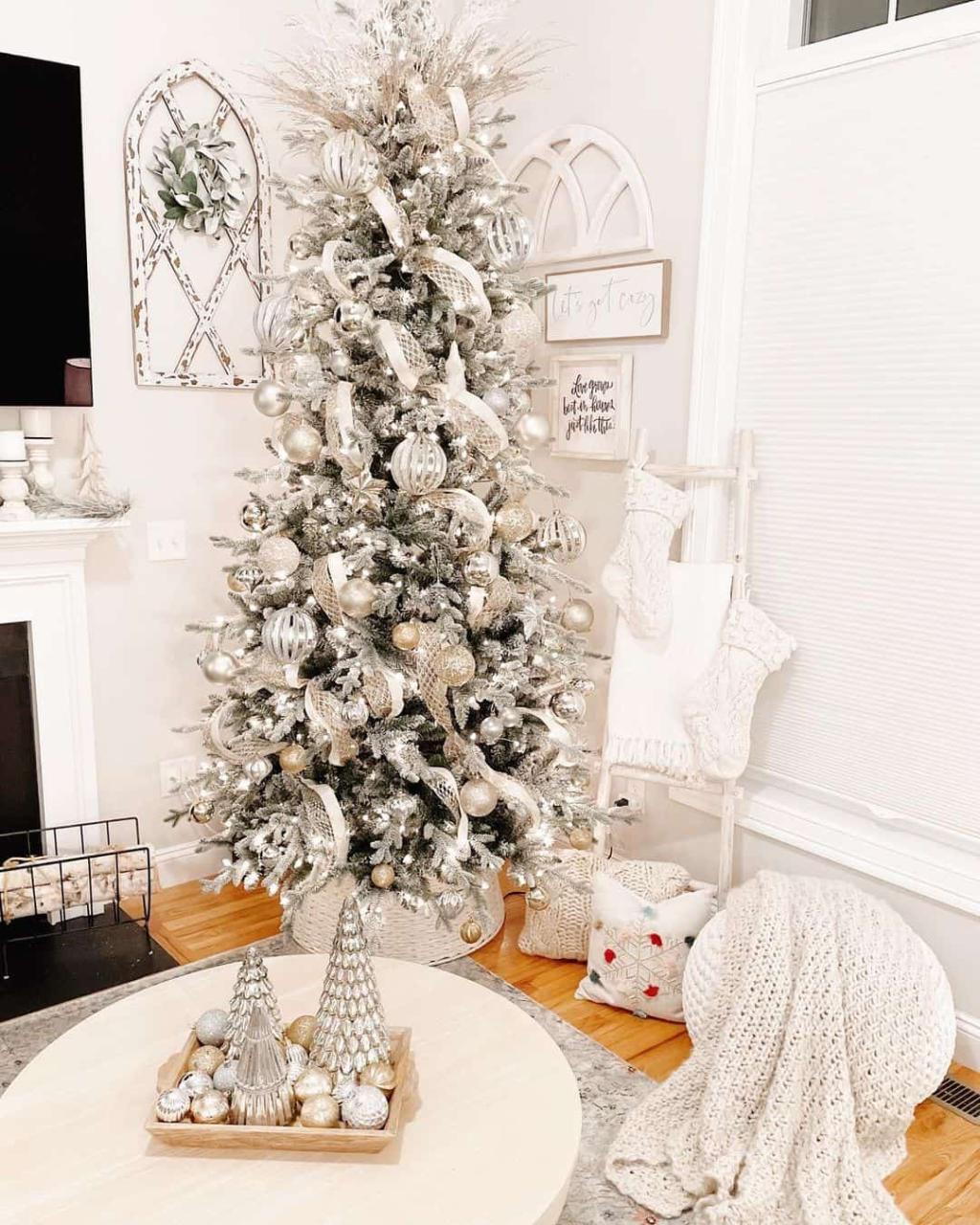 coffee table christmas decor ideas 29 Christmas Coffee Table Décor Inspirations for a Festive Celebration