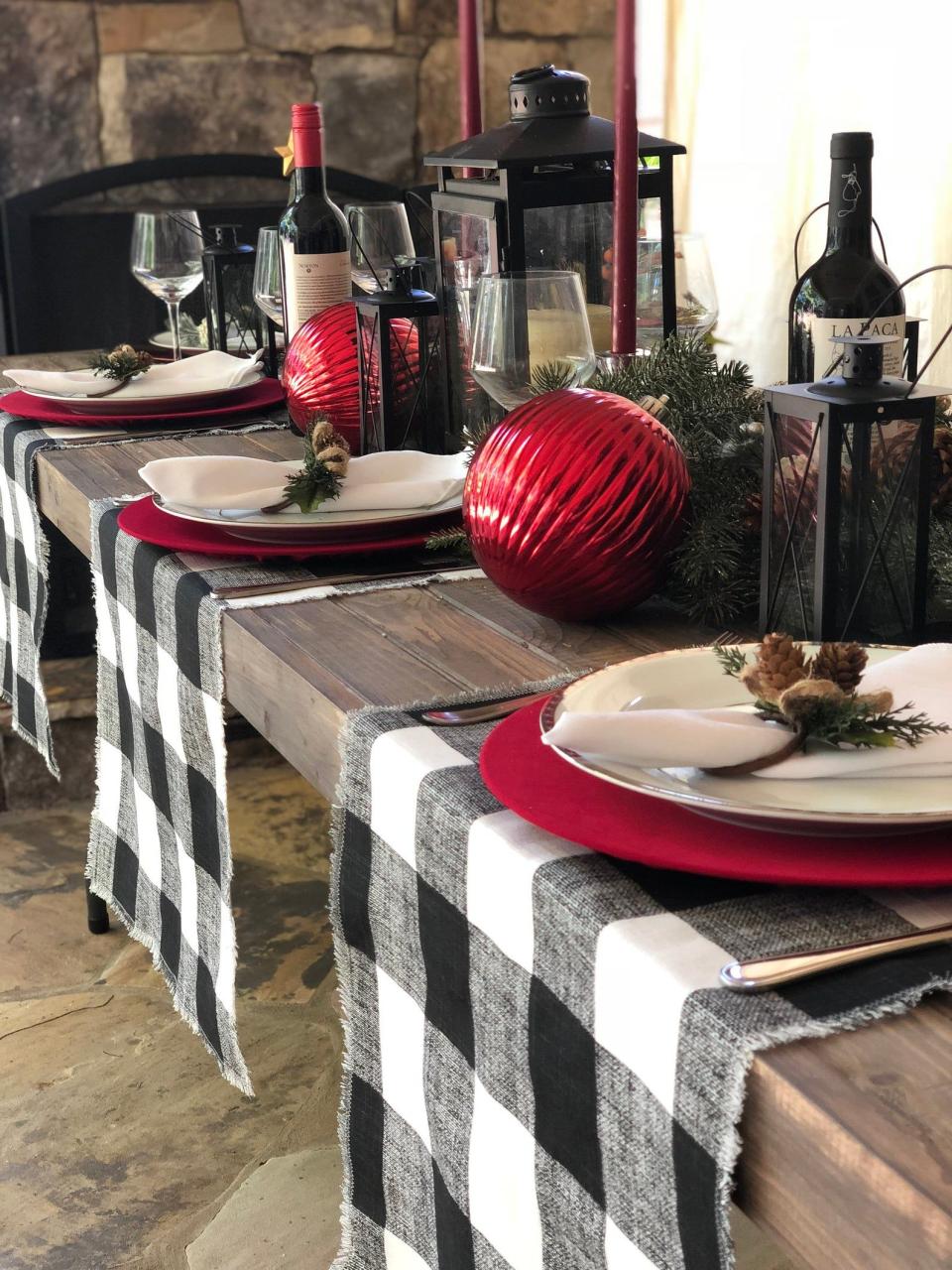 black and white checkered christmas decor Modern Christmas Black and White Buffalo plaid table Etsy Christmas table decorations