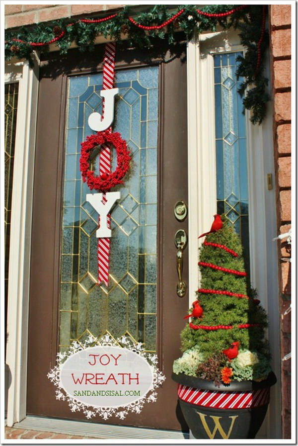 front door christmas decor 20+ Creative DIY Christmas Door Decoration Ideas 2022