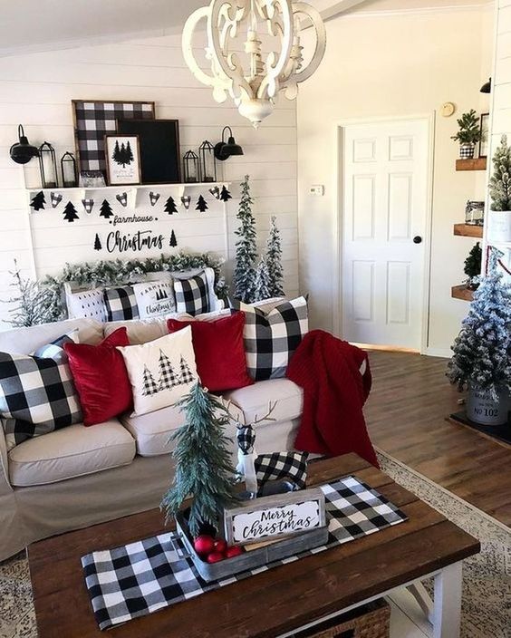 buffalo check christmas decor 25 Cozy Buffalo Check Christmas Decor Ideas DigsDigs