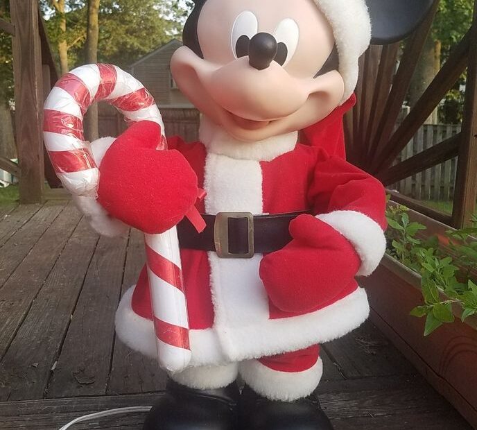 mickey mouse christmas decor Santas Best Mickey Mouse Christmas Decor Unlimited Disney Mickey mouse christmas