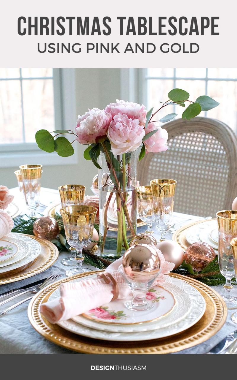 gold and pink christmas decor Elegant Holiday Table Setting with Gold and Pink Christmas Decorations