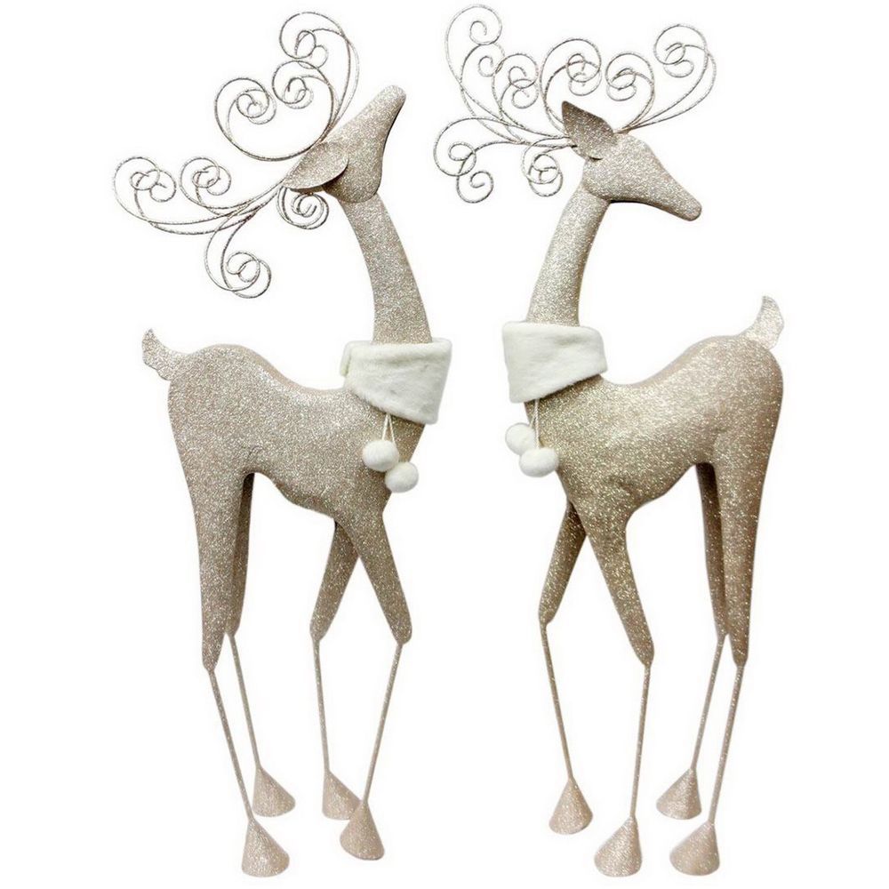 christmas reindeer decor indoor 20+30+ Christmas Reindeer Decorations Indoor HOMYRACKS