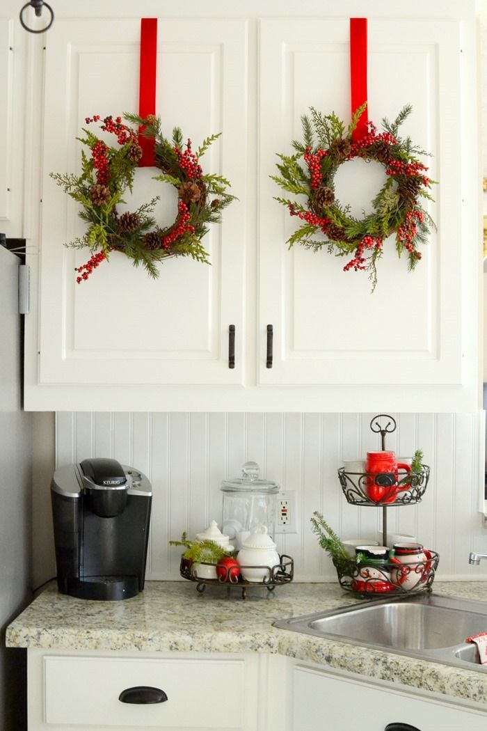 cabinet top christmas decor 20+ Christmas Wreaths For Kitchen