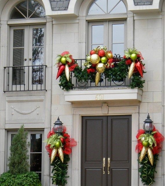 christmas decor for apartment balcony 30 Small Apartment Balcony for Christmas Decor