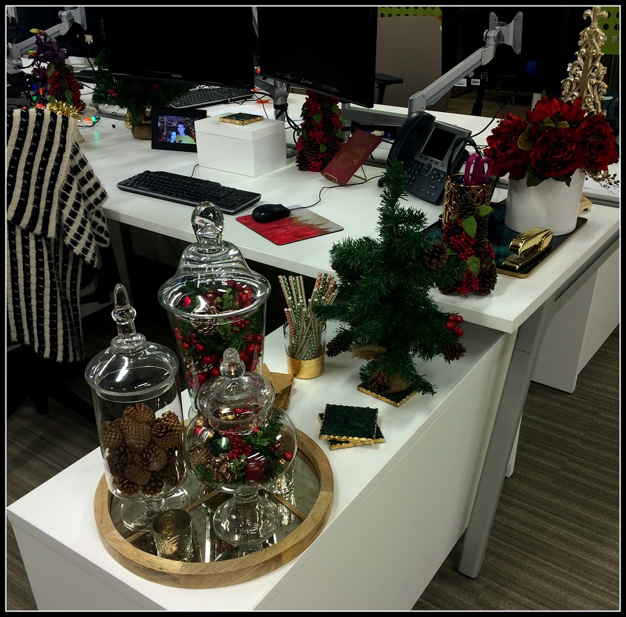 christmas decoration ideas for office 40 Office Christmas Decorating Ideas All About Christmas