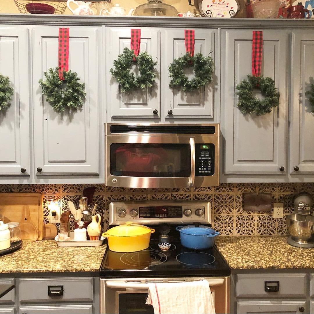 christmas decor for top of cabinets 10+ Christmas Decorations For Kitchen DECOOMO