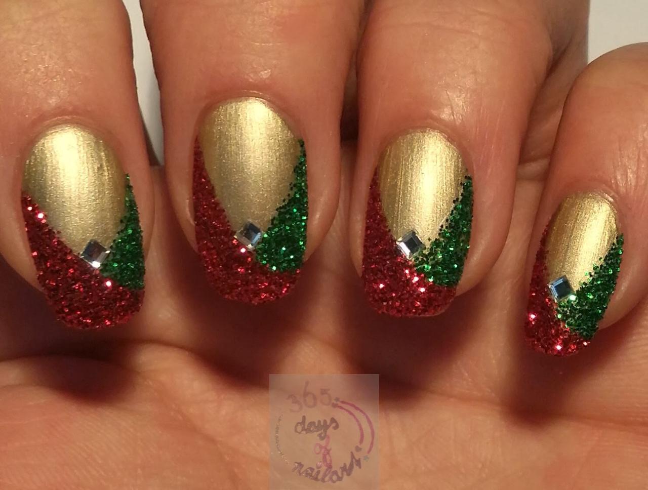 christmas design ideas nails 365+ days of nail art Day 349) Easy Christmas nails