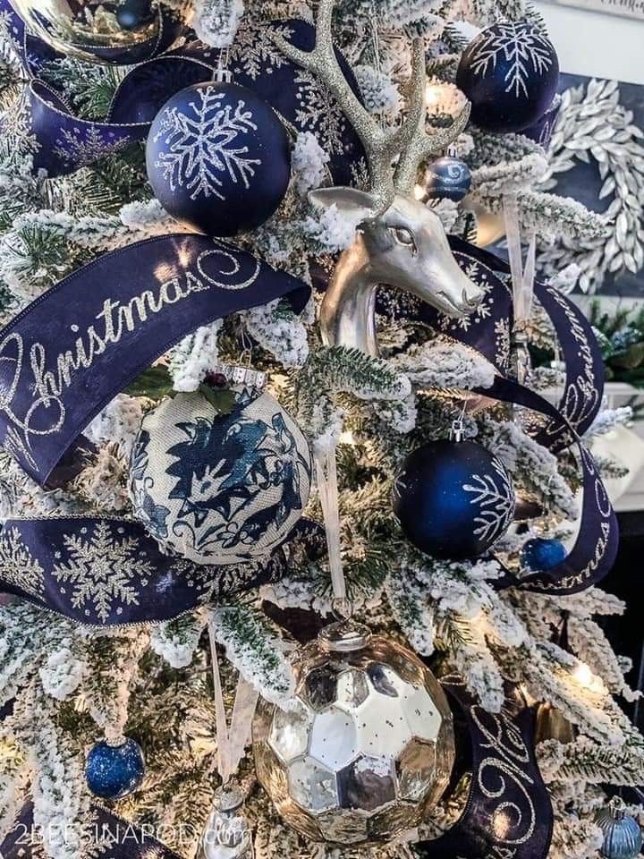 blue decor for christmas tree 20+ Blue Christmas Tree Decor Ideas