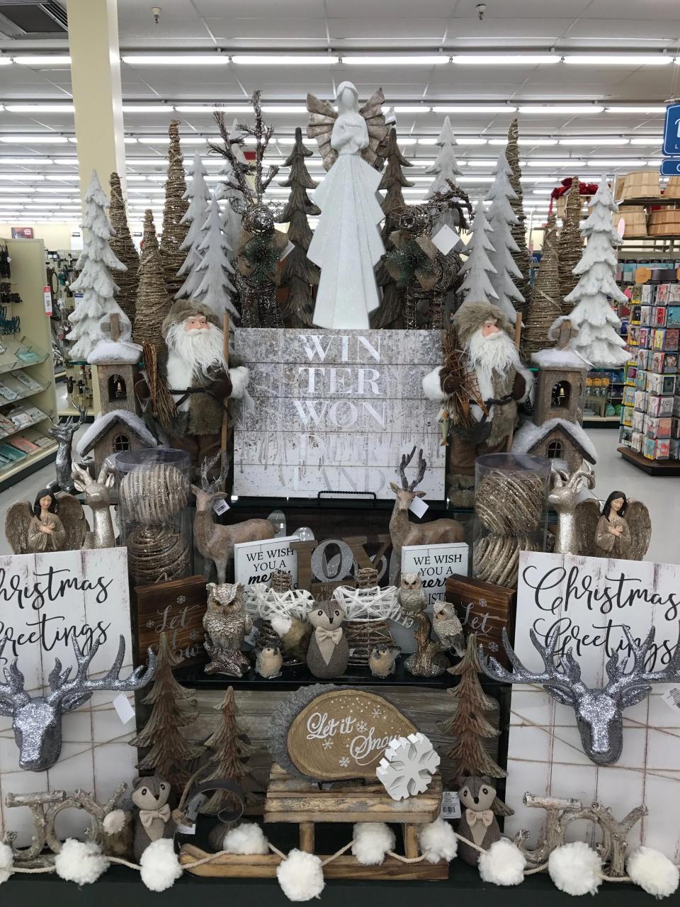 christmas decor hobby lobby HobbyLobbyChristmas Hobby lobby christmas, Hobby lobby christmas decorations, Christmas