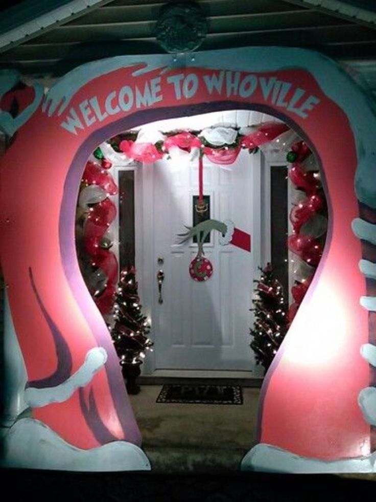 the grinch christmas decor outside 50+ DIY GrinchThemed Christmas Party Ideas Grinch christmas party, Grinch christmas, Office