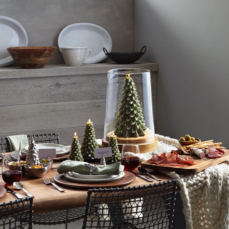 crate and barrel christmas decor Holiday Table Settings Crate and Barrel Holiday table settings, Crate and barrel, Christmas