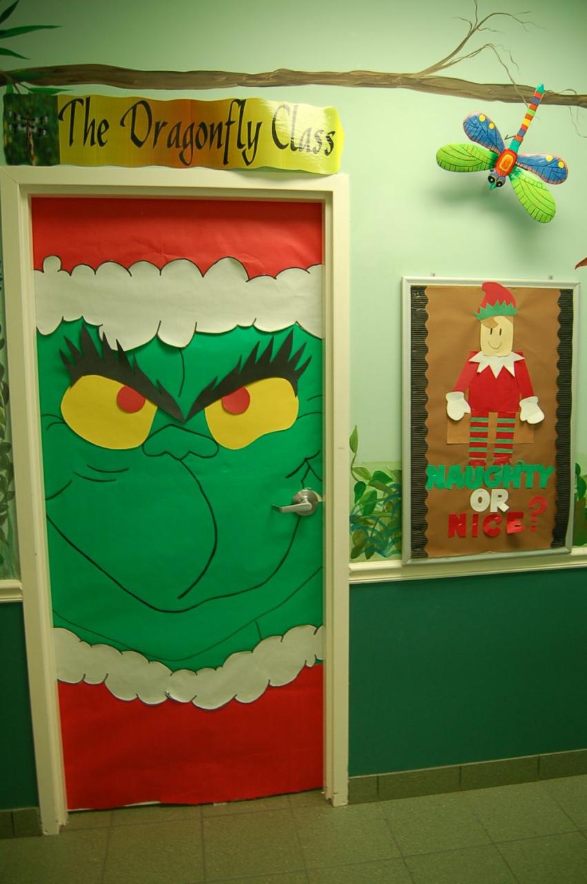 grinch christmas door decor grinch Christmas classroom, Door decorations, Christmas door decorating contest