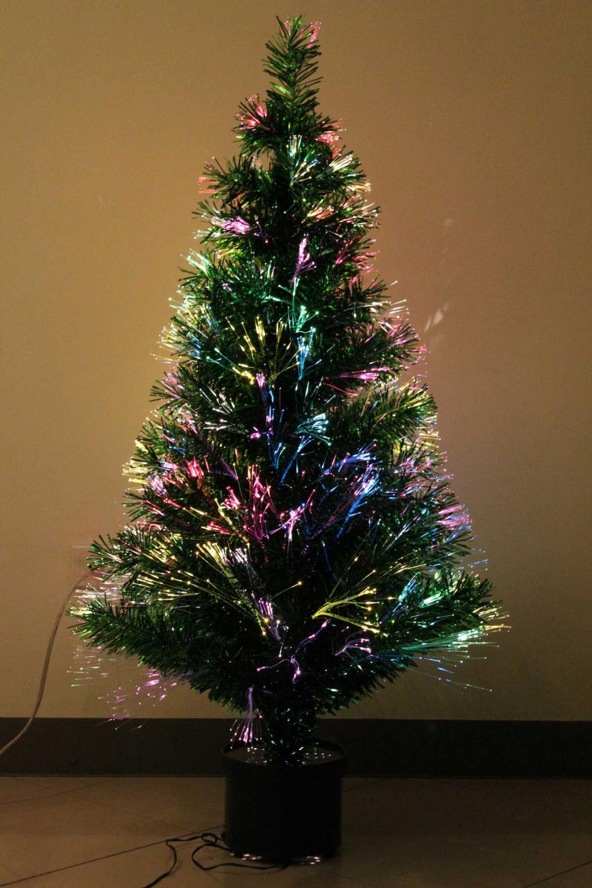 fiber optic christmas decor 20+ Awesome Fiber Optic Christmas Decorations Ideas SWEETYHOMEE