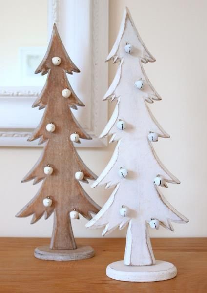 wooden christmas tree decor 22 RUSTIC WOODEN DECORATION IDEAS TO GIVE A VINTAGE LOOK... Godfathe… Christmas