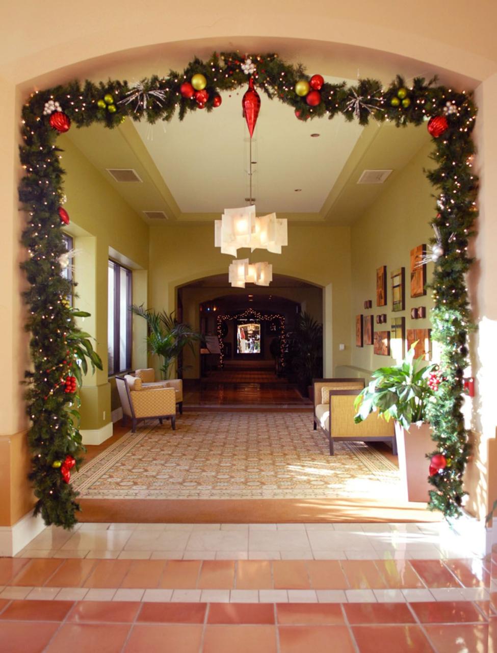 christmas hallway decor ideas 30+ Christmas Decorating Ideas For Hallway