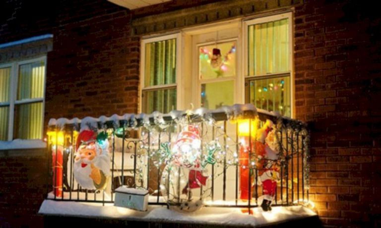 christmas decorating ideas for apartment balcony Christmas Balcony Decorating Ideas 3 Christmas decorations apartment