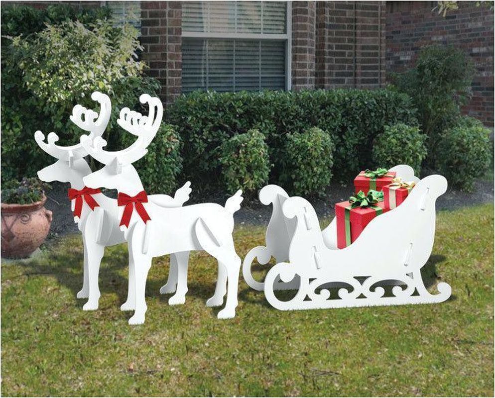 outdoor christmas decorations reindeer and sleigh 21 Simple Ideas of Santa Sleigh Design for Outdoor Decoration