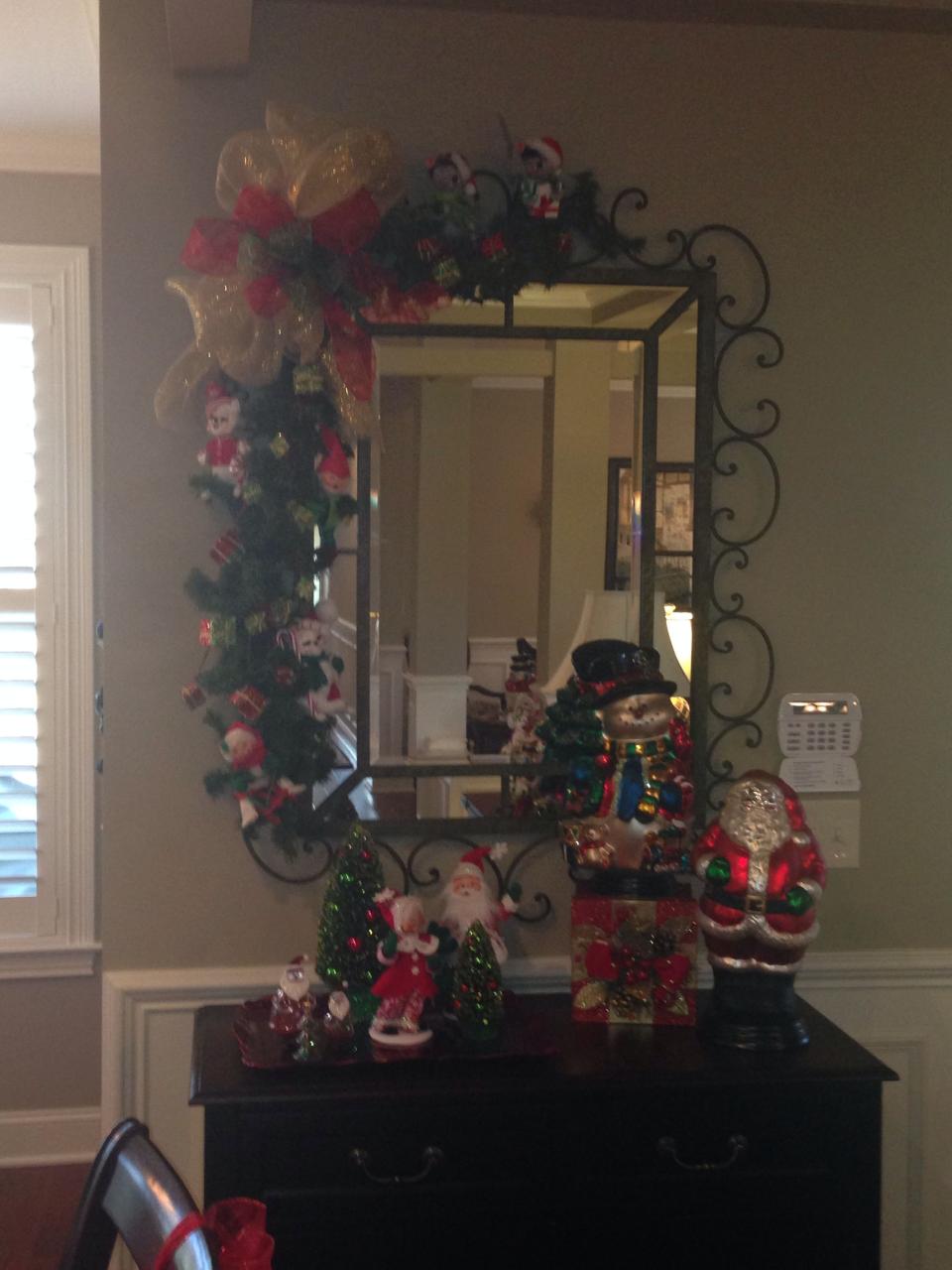 christmas decor for mirrors Christmas mirror Christmas mirror, Christmas, Christmas decorations