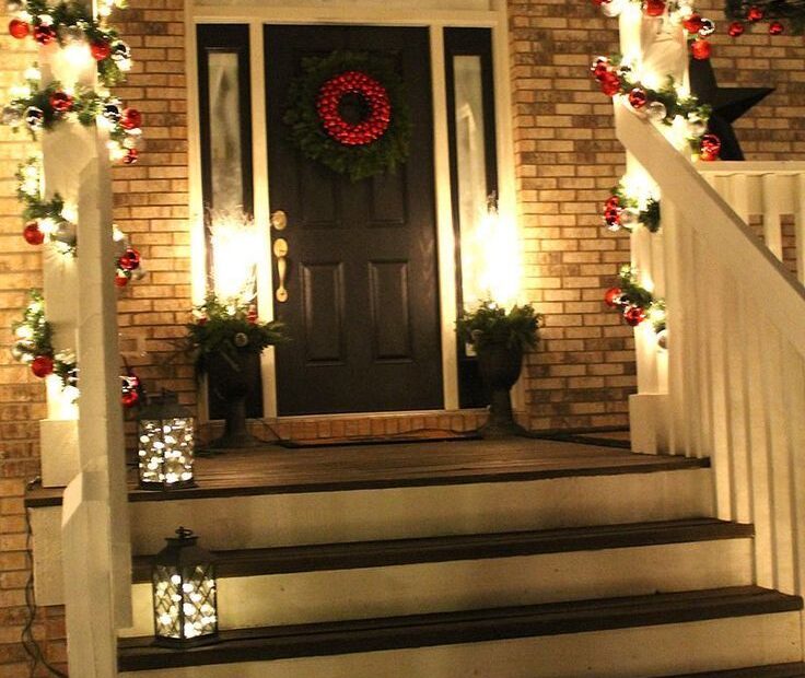 christmas decor for pillars Wrapped Pillars with LanternLit Steps Christmas porch decor, Decorating with christmas lights