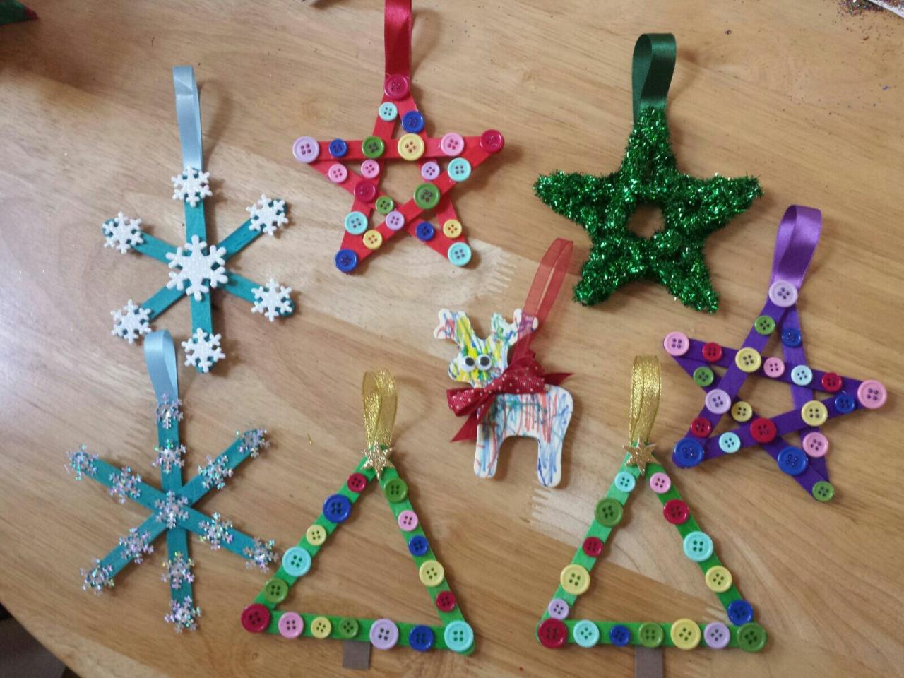 christmas decoration ideas ks1 Lollipop/lolly/popsicle stick Christmas tree decorations for kids