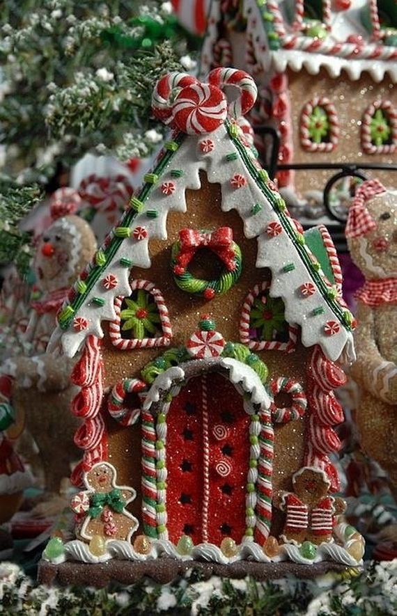 christmas decor gingerbread house Amazing Traditional Christmas Gingerbread Houses family to family holidays