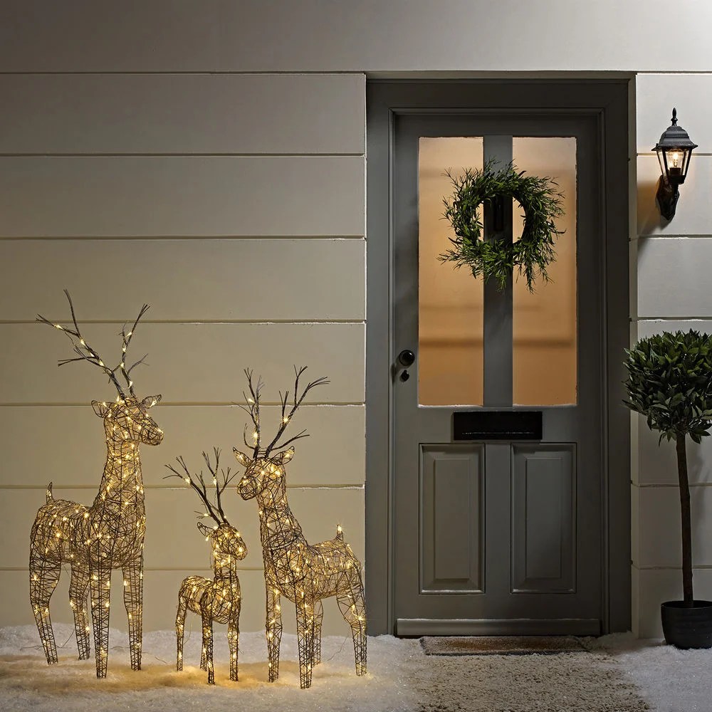 christmas decorations outdoor to make 30 Best Outdoor Christmas Decorations Ideas