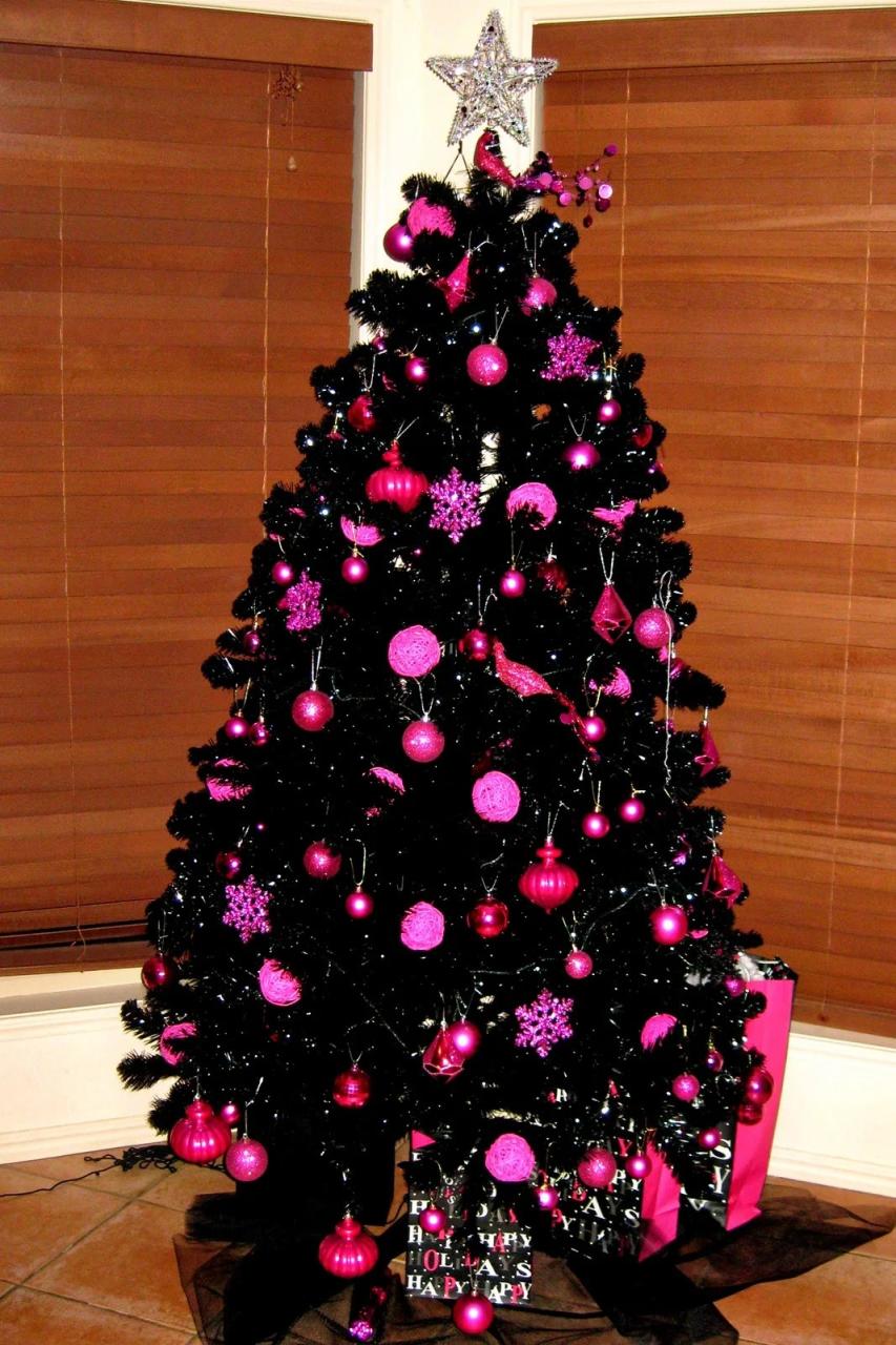 black christmas tree decor ideas 38 Black Christmas Tree Decorations Ideas Decoration Love