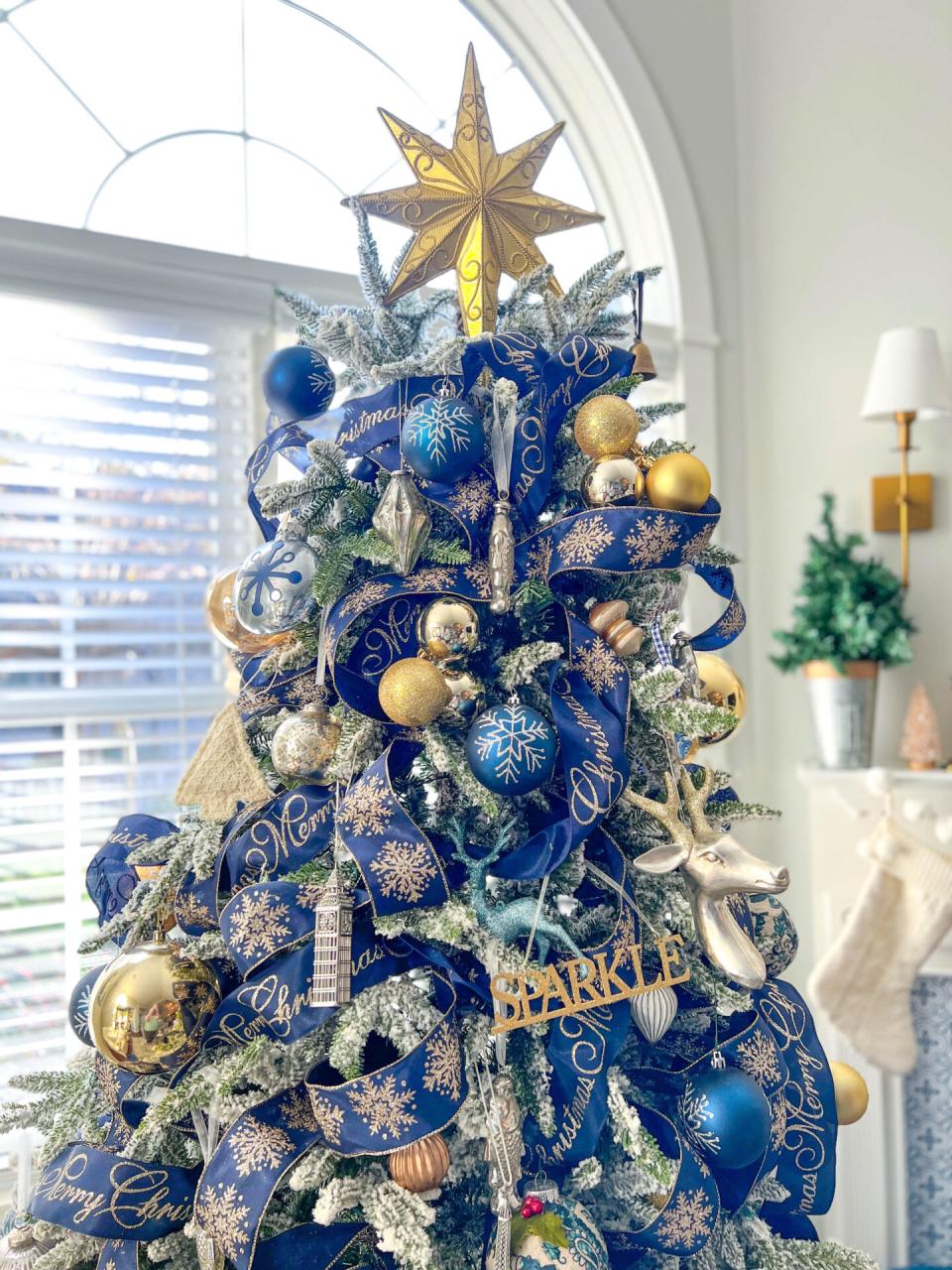 blue and gold christmas tree decor Blue And Gold Ideas