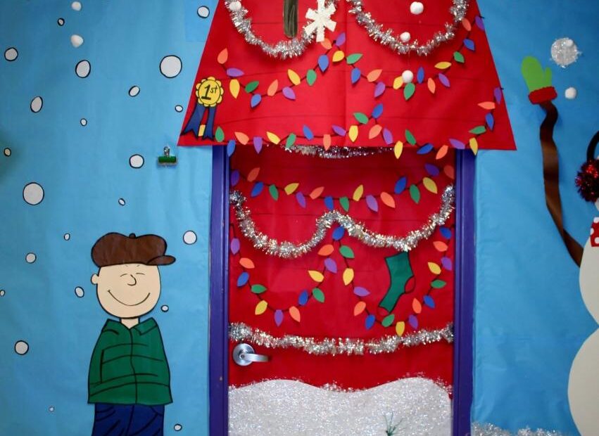 christmas door decor diy 40 Classroom Christmas Decorations Ideas For 2016 Decoration Love