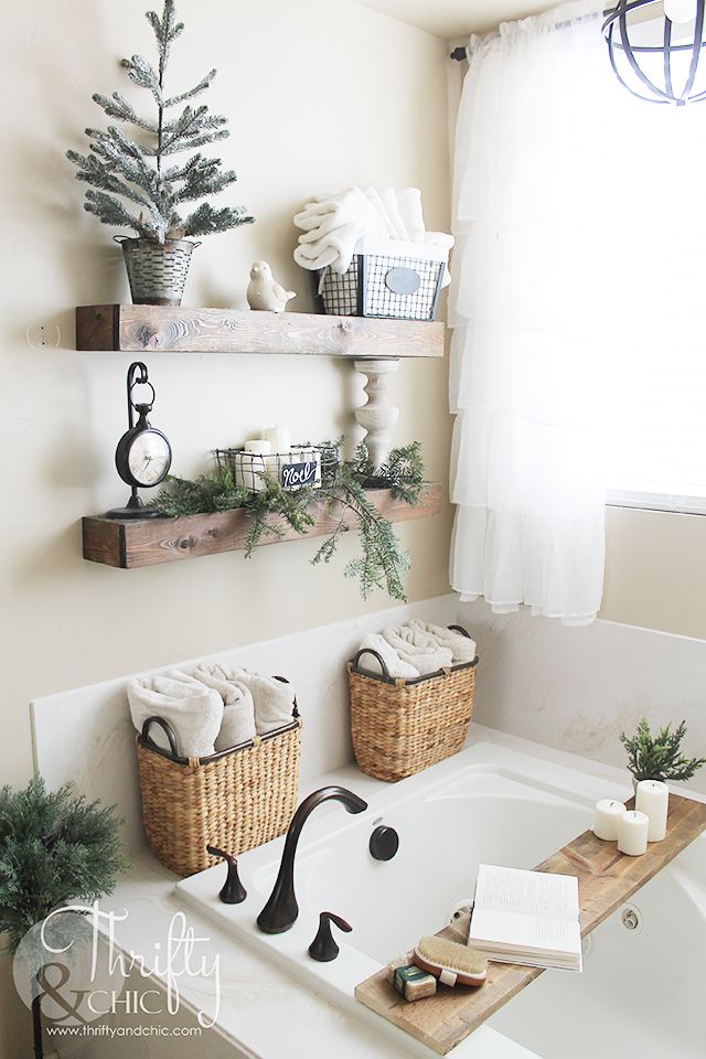 christmas decor in bathroom The Christmas Home Decor Guide for Every Room