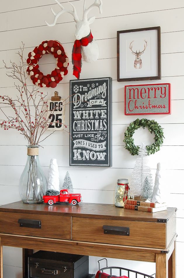 christmas wall decor ideas pinterest 30 Christmas Wall Decorations & Art Ideas