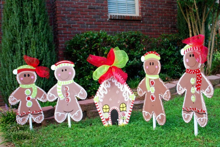 christmas decoration ideas outside 25 Christmas Yard Decorations Ideas for This Year