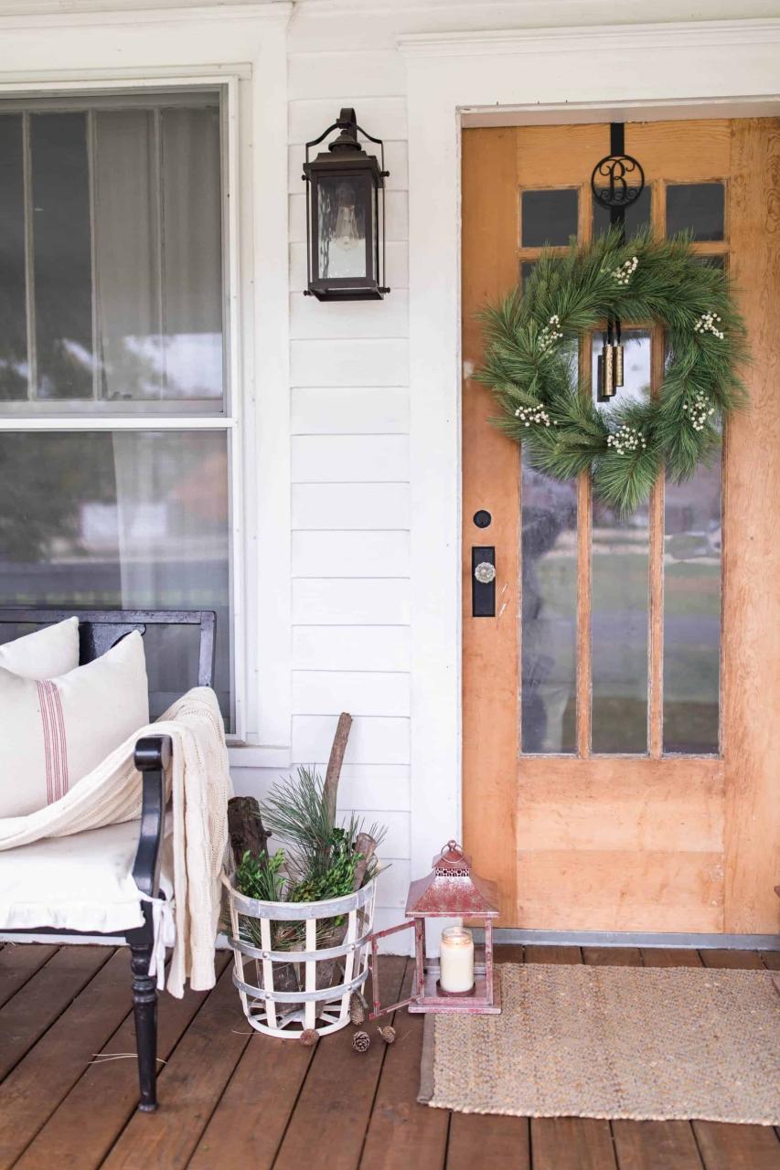 farmhouse christmas front porch decor Create a Simple Farmhouse Christmas Front Porch Farmhouse on Boone