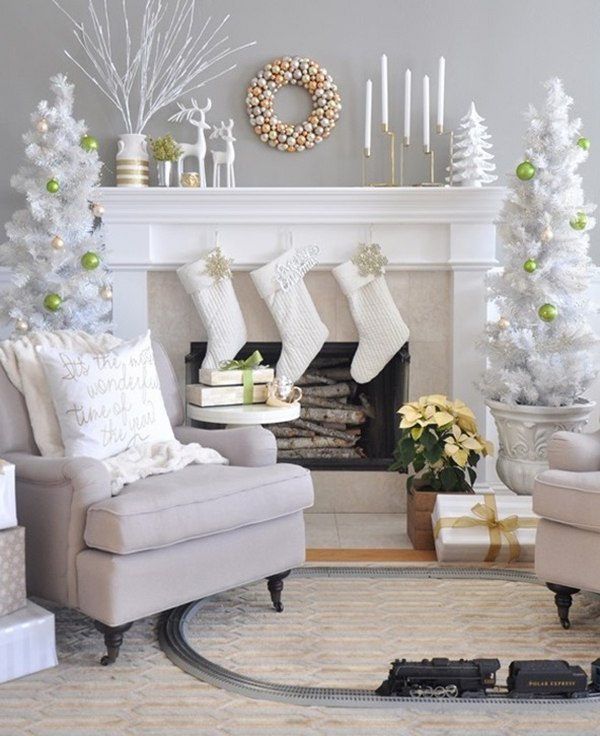 white christmas mantel decor Christmas mantel decor ideas festive colors and joyful mood