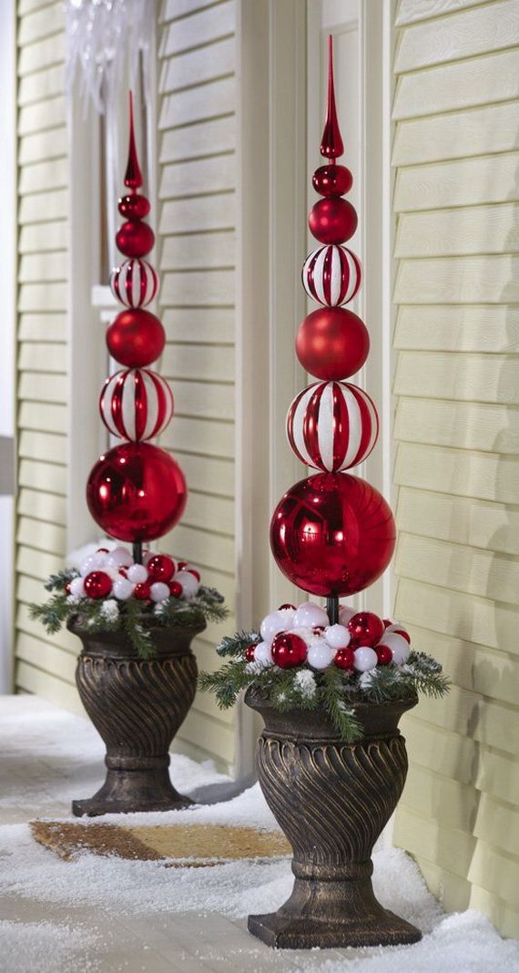 vintage outdoor christmas decor 20 Best Outdoor Christmas Decorations