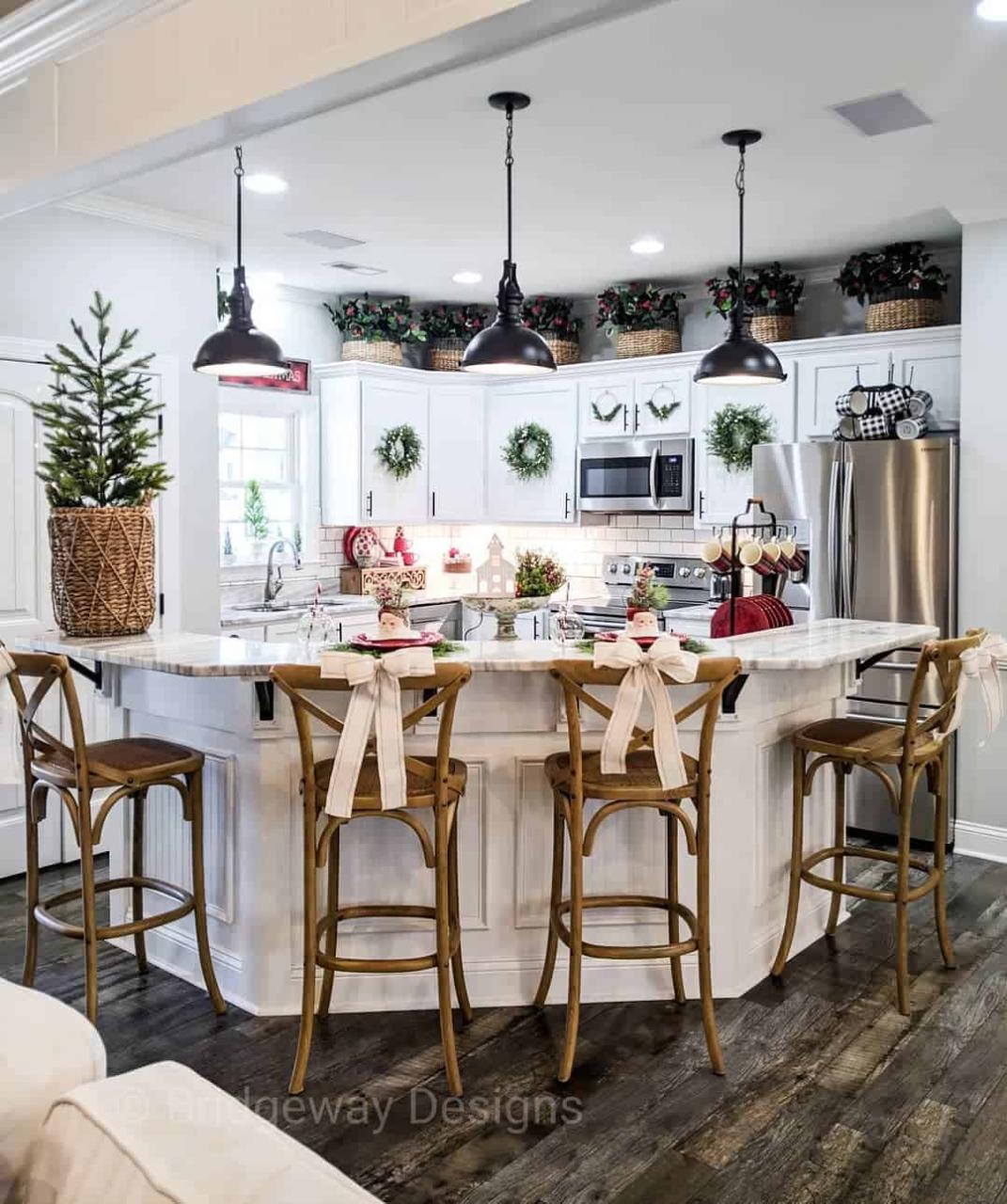 christmas decor kitchen island Elaborate Christmas Kitchen Island Decorating Ideas Soul & Lane