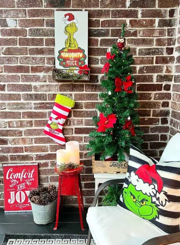 the grinch christmas decor outside Grinch Outdoor Christmas Decorations Cute Holiday Decor Ideas